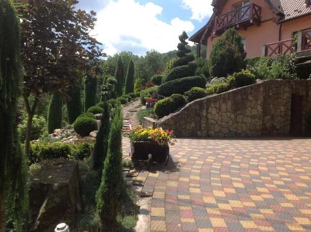 Виллы Верес Яремче-15