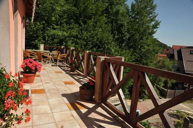 Виллы Верес Яремче-32